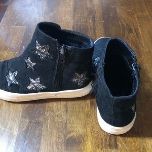 Little Girls Casual Sneakers